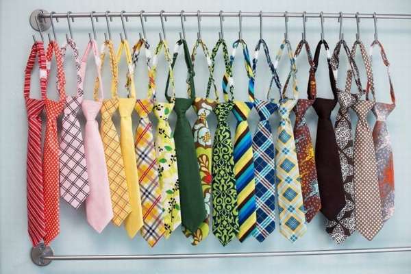 Как постирать и погладить галстук в домашних условиях