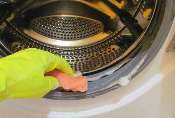 Чистка уплотнительной резинки стиральной машины