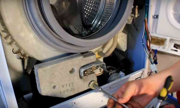 Демонтаж противовесов стиральной машины Samsung