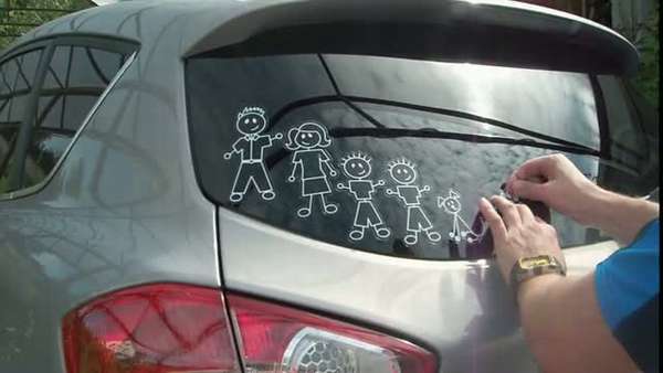 Чем отмыть наклейки на стекле автомобиля