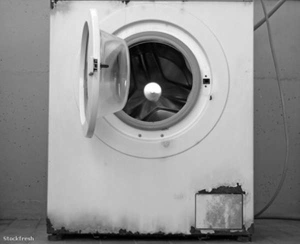Старая стиральная машина