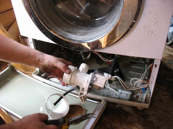 Замена сливного насоса стиральной машины 